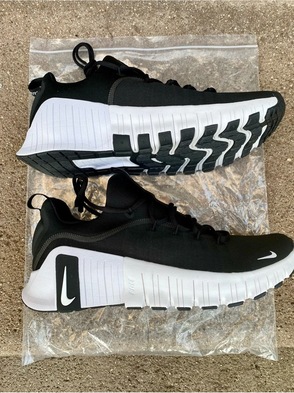 Men’s Nike Free Metcon 6 Workout Shoes size 11.5 Black NWT